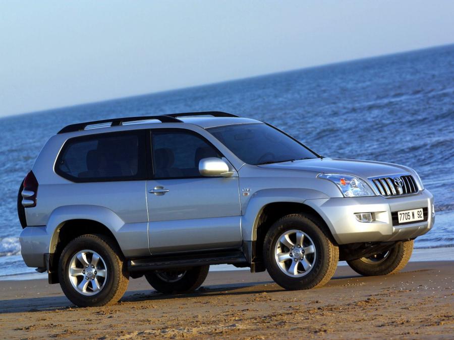  Toyota Land Cruiser Prado 120 3-Door 2003 года  (фото 4 из 29)
